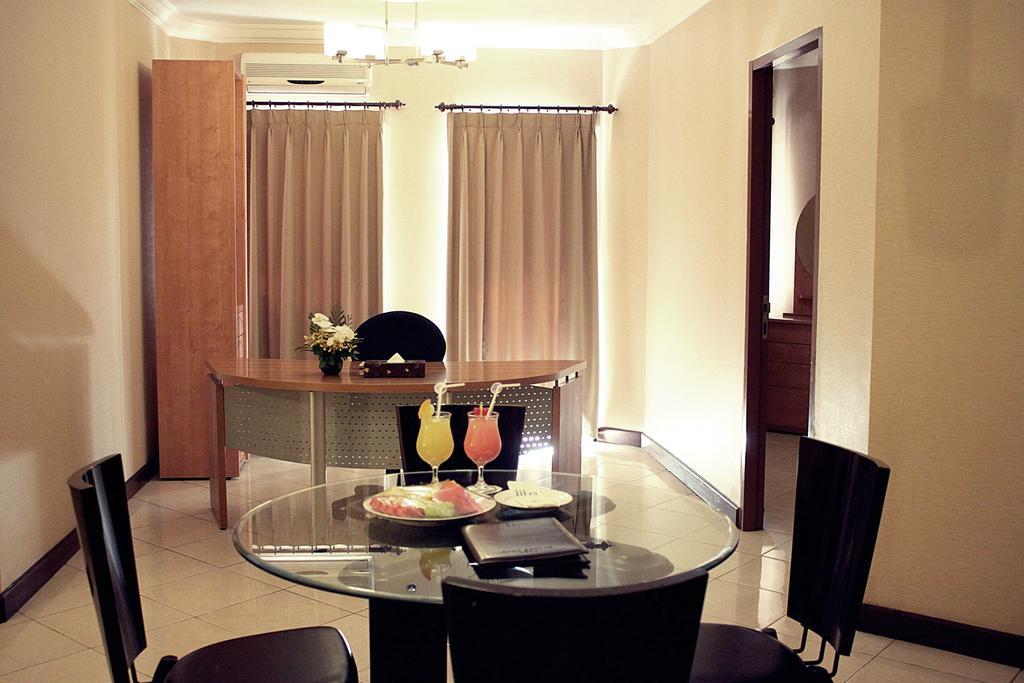 The Majesty Hotel Bandung Exterior foto